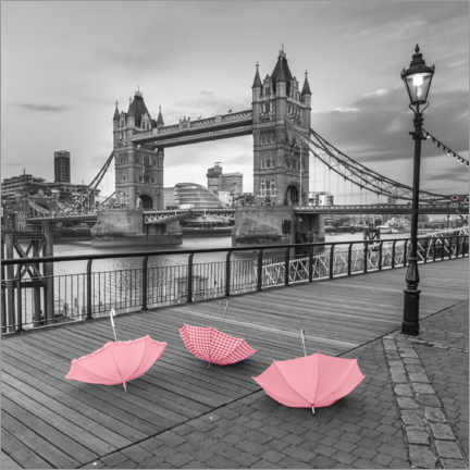 Acrylic print  Three red umbrellas in London - Assaf Frank