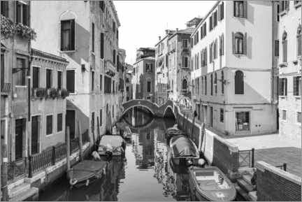 Gallery print  Narrow streets in Venice - Jan Christopher Becke