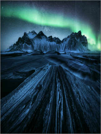 Poster Aurora Borealis over Stokksnes in Iceland